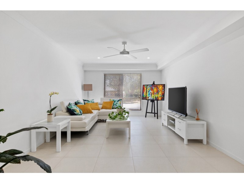 17 Hawk Parade, Thornlands QLD 4164