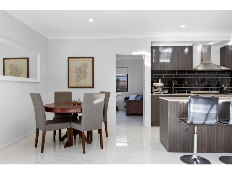 21 Leven Street, Thornlands QLD 4164