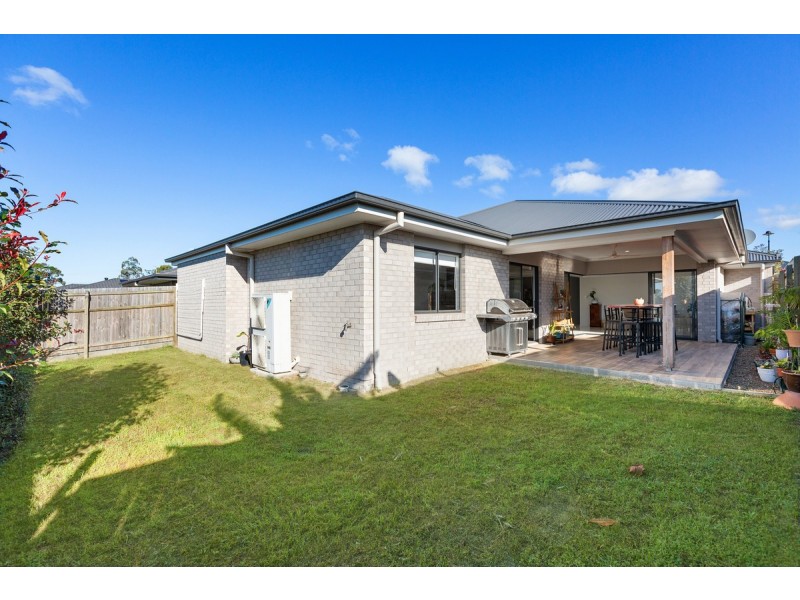 21 Leven Street, Thornlands QLD 4164