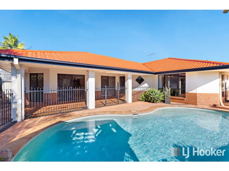 3 Mathison Court, Redland Bay QLD 4165