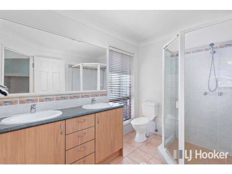 3 Mathison Court, Redland Bay QLD 4165