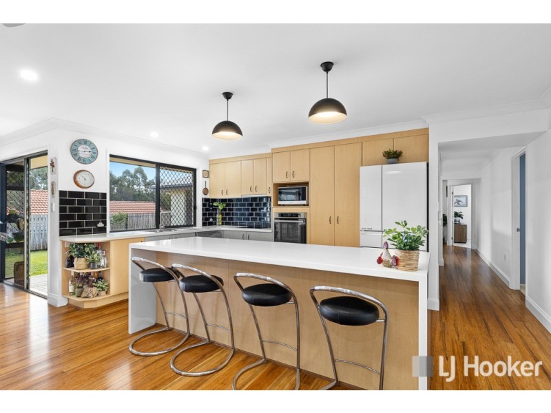 15 Mathison Court, Redland Bay QLD 4165