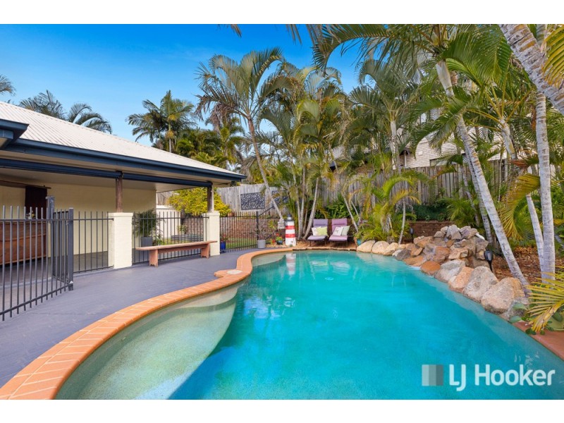15 Mathison Court, Redland Bay QLD 4165