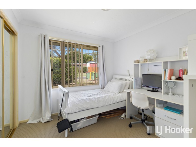 11 Caledonian Crescent, Alexandra Hills QLD 4161