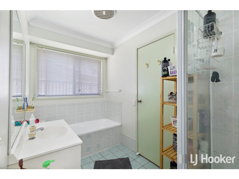 11 Caledonian Crescent, Alexandra Hills QLD 4161