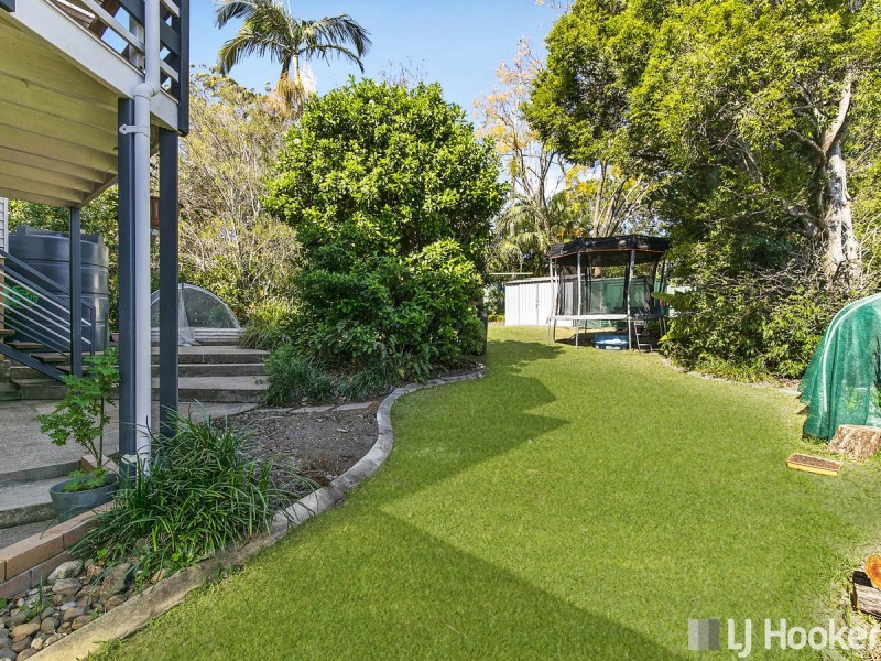 201 Beddoes Street, Holland Park QLD 4121