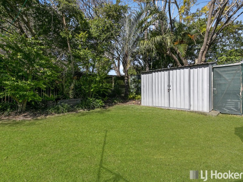201 Beddoes Street, Holland Park QLD 4121