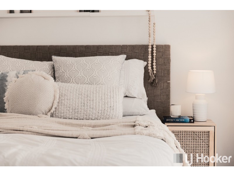 42 Flamingo Crescent, Thornlands QLD 4164