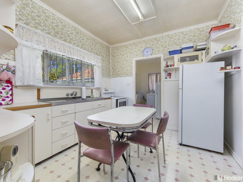 56 Birdwood Road, Holland Park West QLD 4121