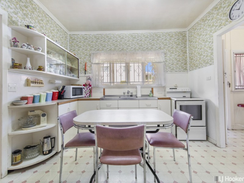 56 Birdwood Road, Holland Park West QLD 4121