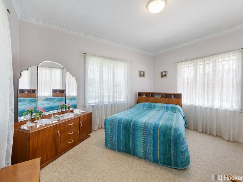 56 Birdwood Road, Holland Park West QLD 4121