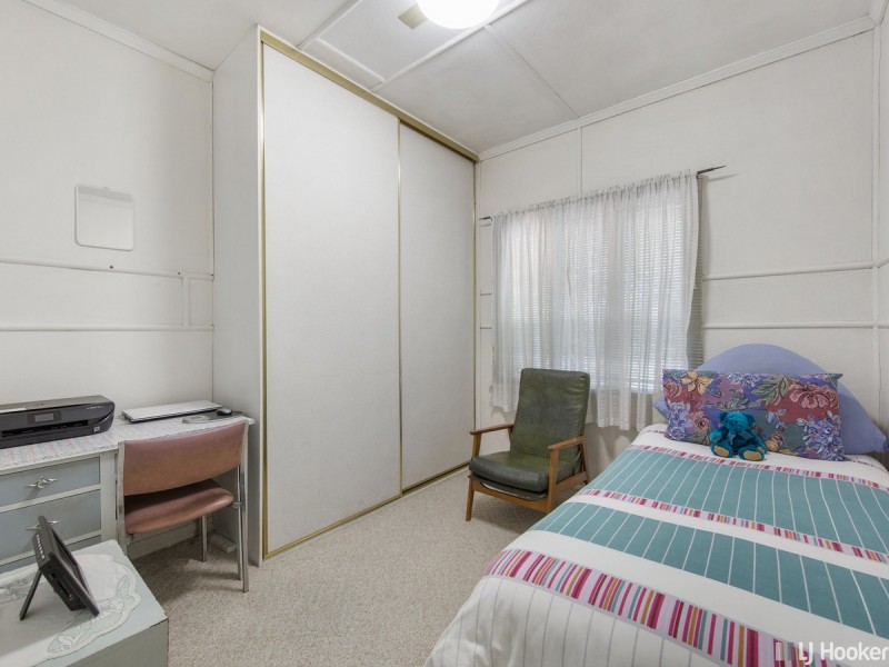 56 Birdwood Road, Holland Park West QLD 4121