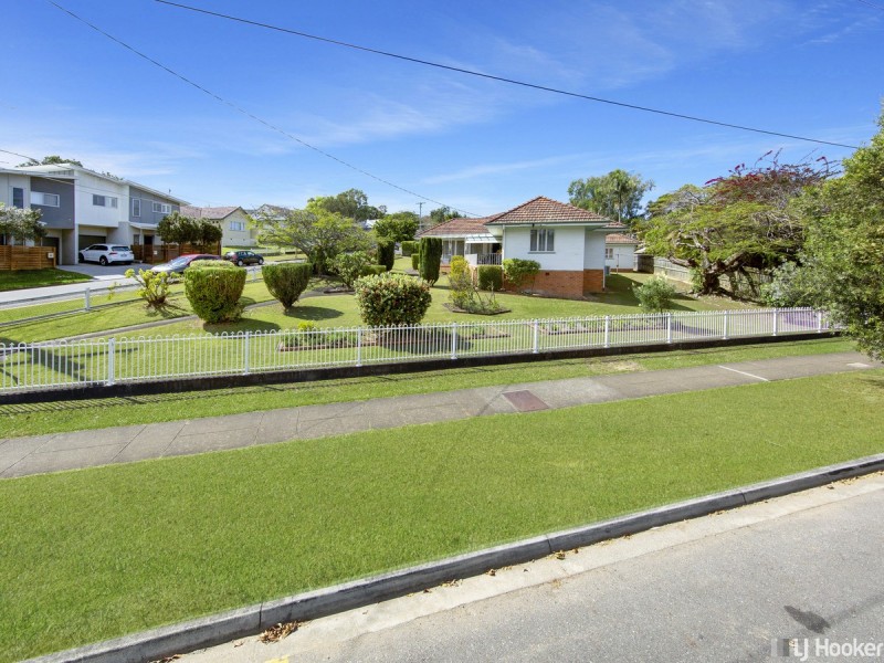 56 Birdwood Road, Holland Park West QLD 4121