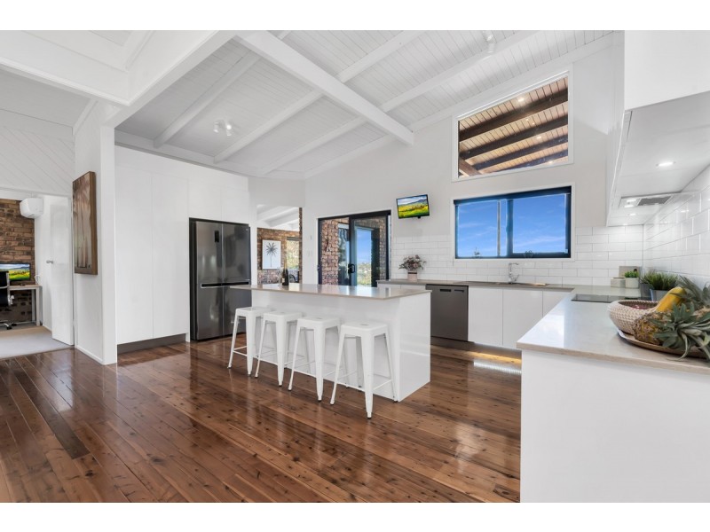 180 Manly Road, Manly West QLD 4179