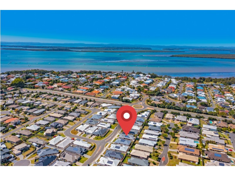 12 Lochie Drive, Redland Bay QLD 4165