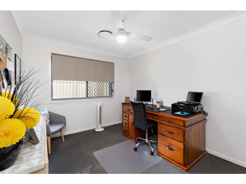 12 Lochie Drive, Redland Bay QLD 4165