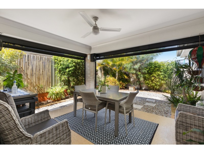 12 Lochie Drive, Redland Bay QLD 4165