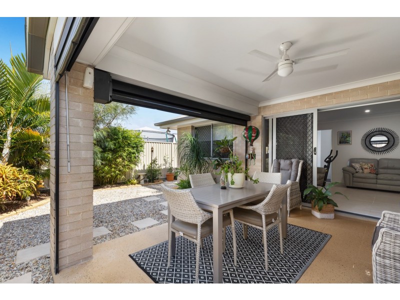 12 Lochie Drive, Redland Bay QLD 4165