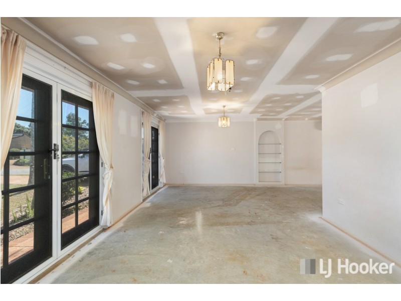 4 Sunshine Drive, Cleveland QLD 4163