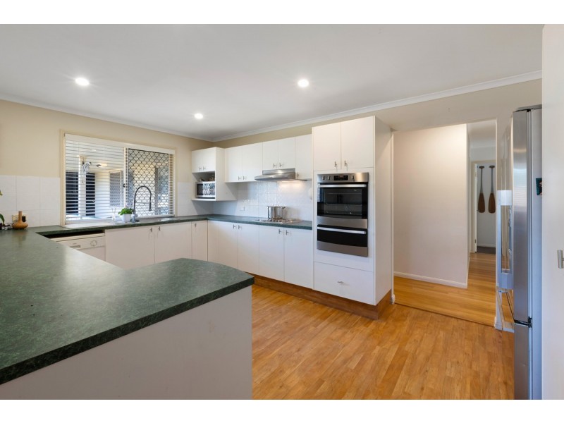 17 Constellation Way, Wynnum QLD 4178