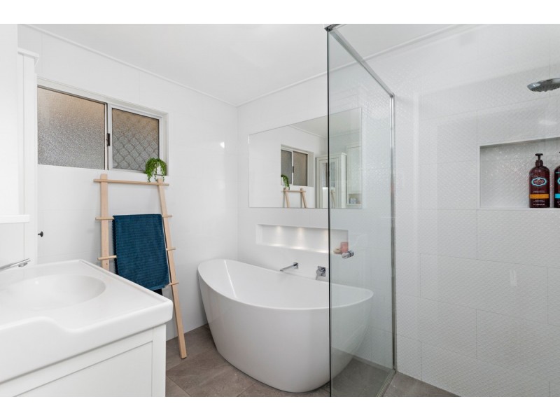 22 Kelso Street, Wellington Point QLD 4160