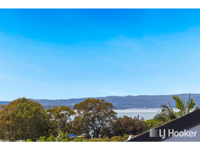 8/12 Queen Street, Cleveland QLD 4163