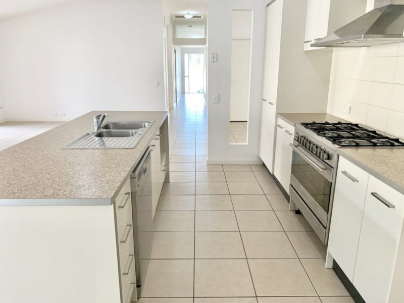 11 Beddoe Street, Thornlands QLD 4164