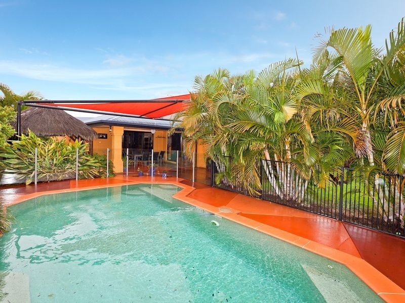 13 Mallan Terrace, Birkdale QLD 4159