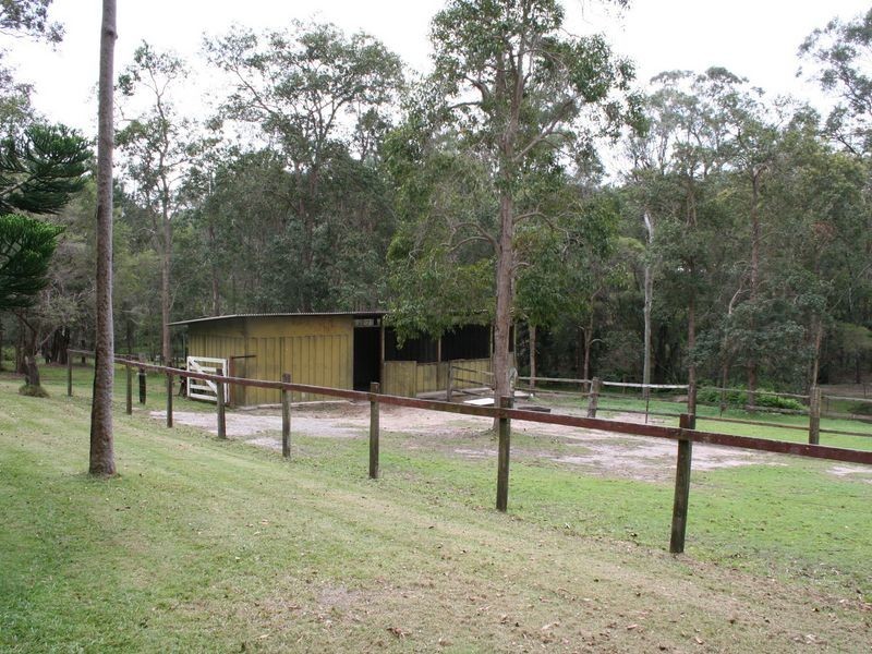 92 Winston Road, Sheldon QLD 4157