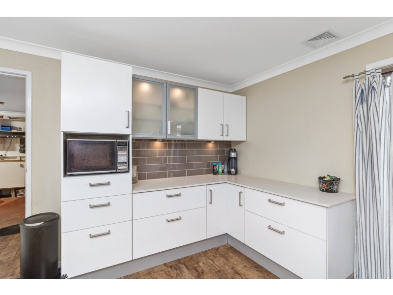 333 Manly Road, Manly West QLD 4179