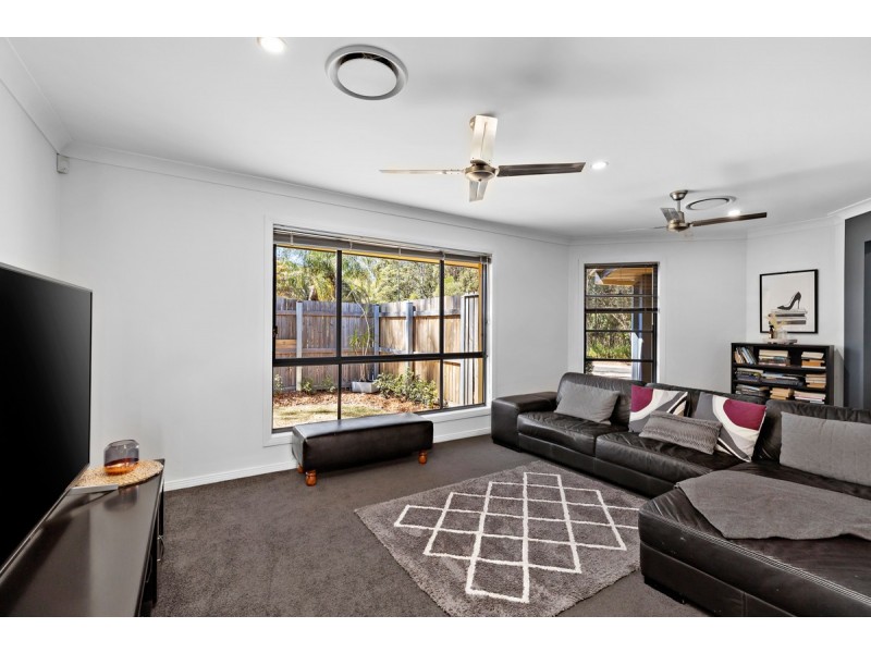 2 Coronata Court, Mount Cotton QLD 4165