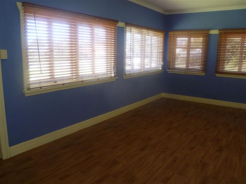 125 Passage Street, Cleveland QLD 4163