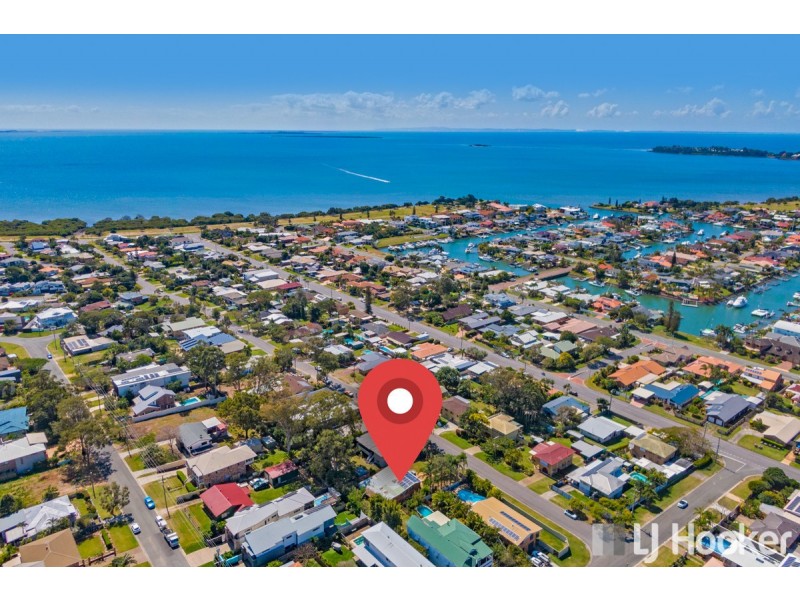 52 Bates Drive, Birkdale QLD 4159