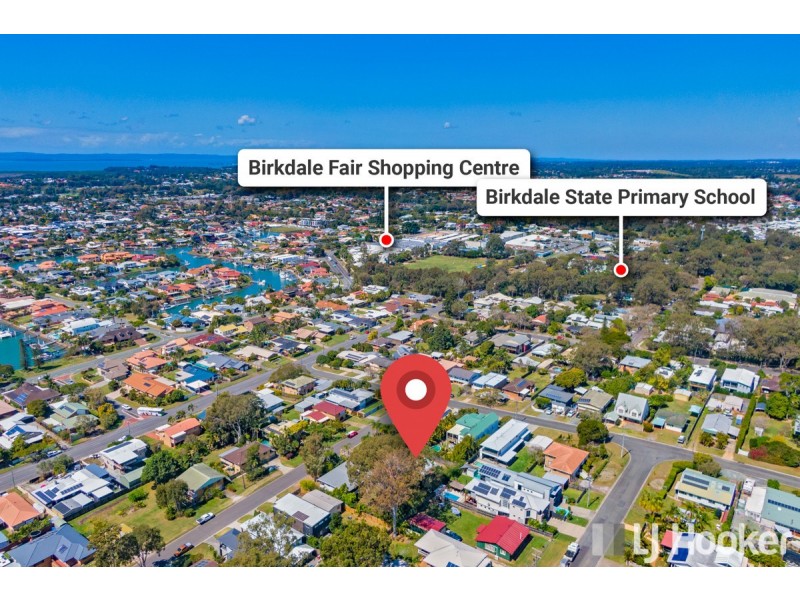 52 Bates Drive, Birkdale QLD 4159