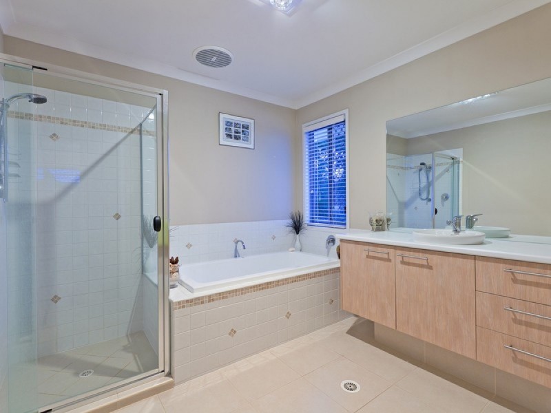 25 Whitby Place, Thornlands QLD 4164