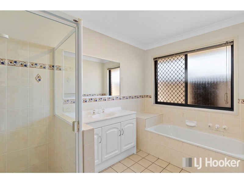 5 Schonrock Street, Wellington Point QLD 4160