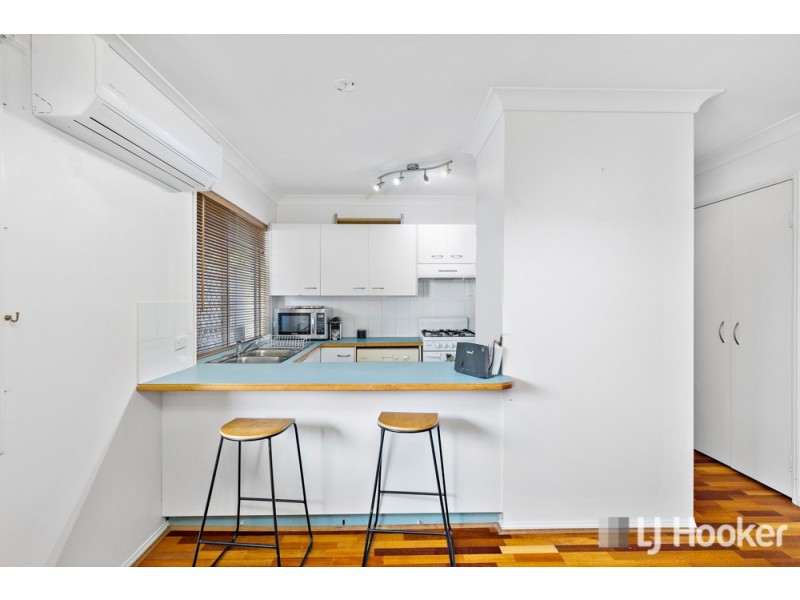 2/14 Kensington Place, Birkdale QLD 4159