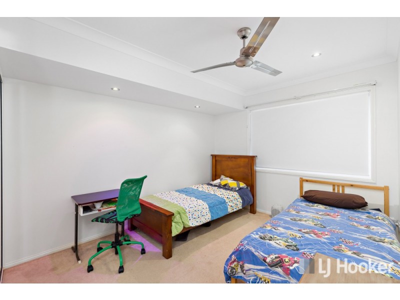 2/14 Kensington Place, Birkdale QLD 4159