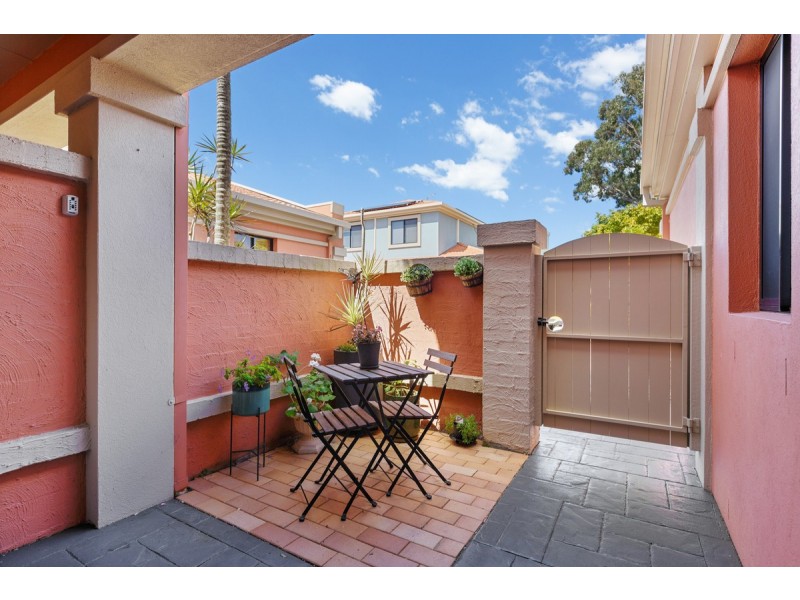 22/6 Harbourview Court, Raby Bay QLD 4163