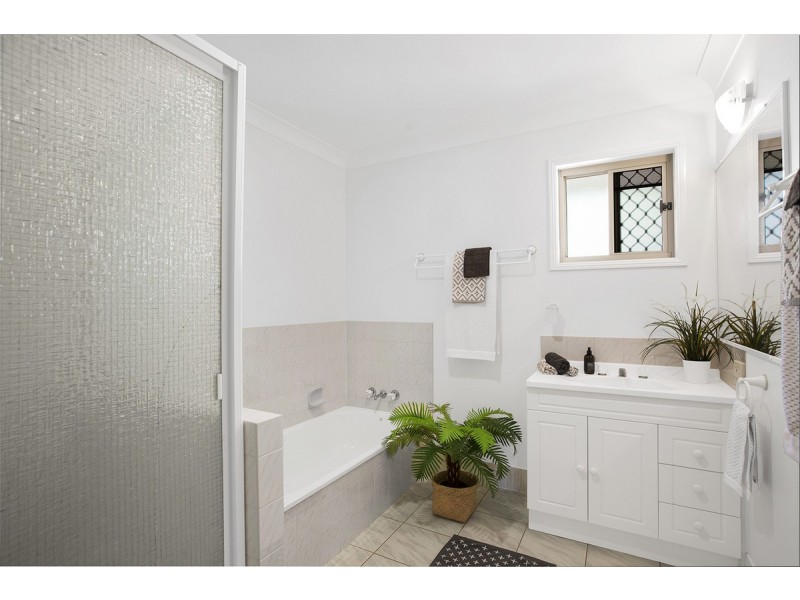 903 London Road, Chandler QLD 4155