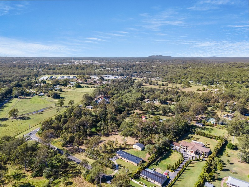 903 London Road, Chandler QLD 4155