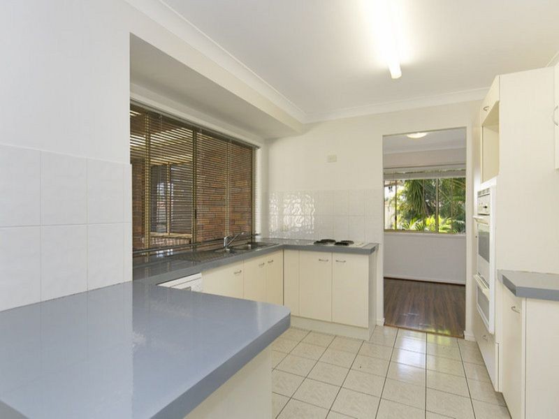 17 Poinciana Avenue, Victoria Point QLD 4165