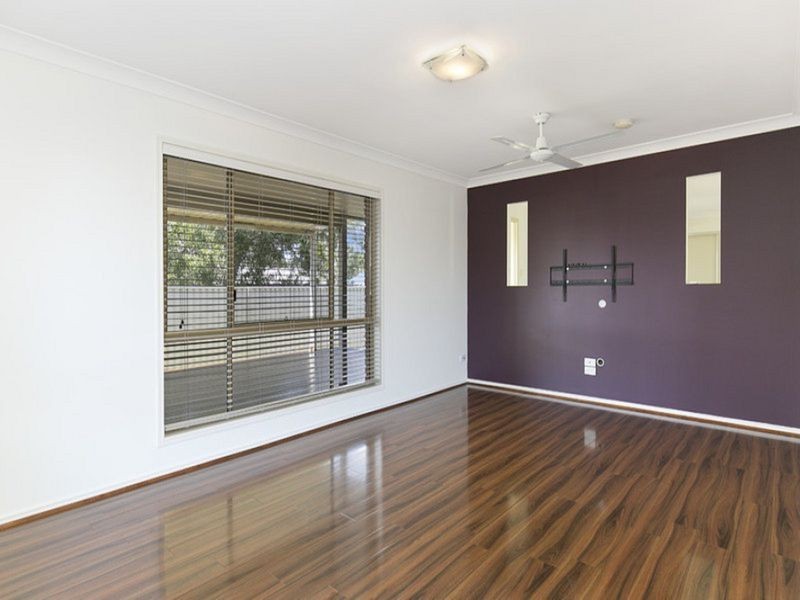 17 Poinciana Avenue, Victoria Point QLD 4165