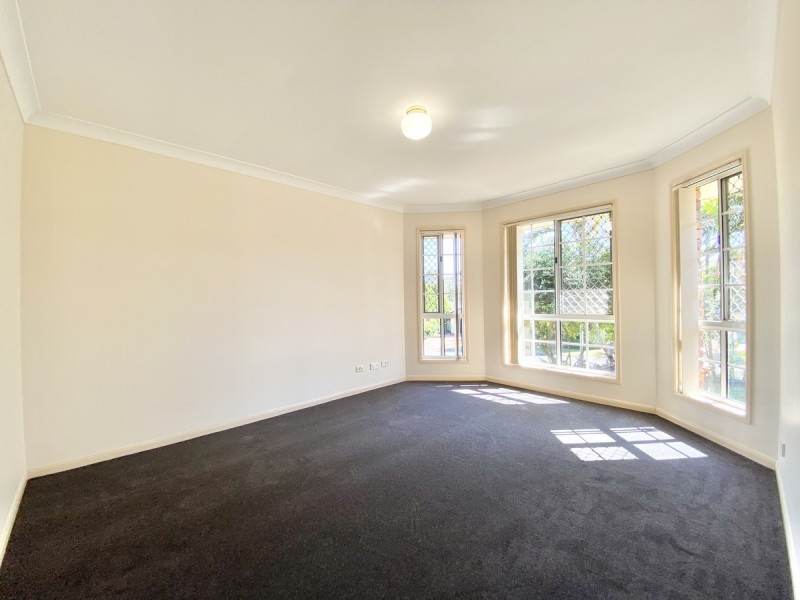 9 Roger Court, Redland Bay QLD 4165