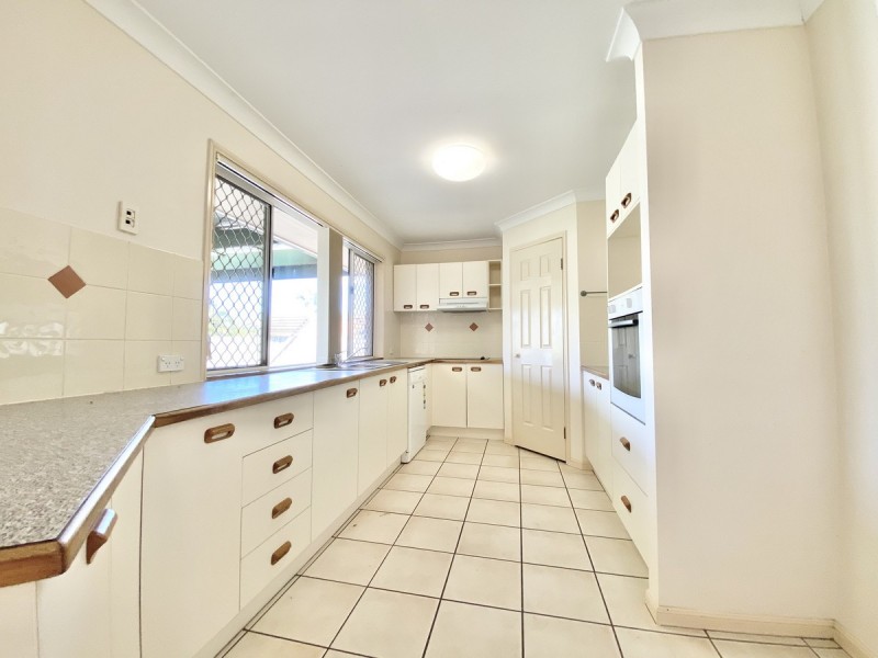 9 Roger Court, Redland Bay QLD 4165