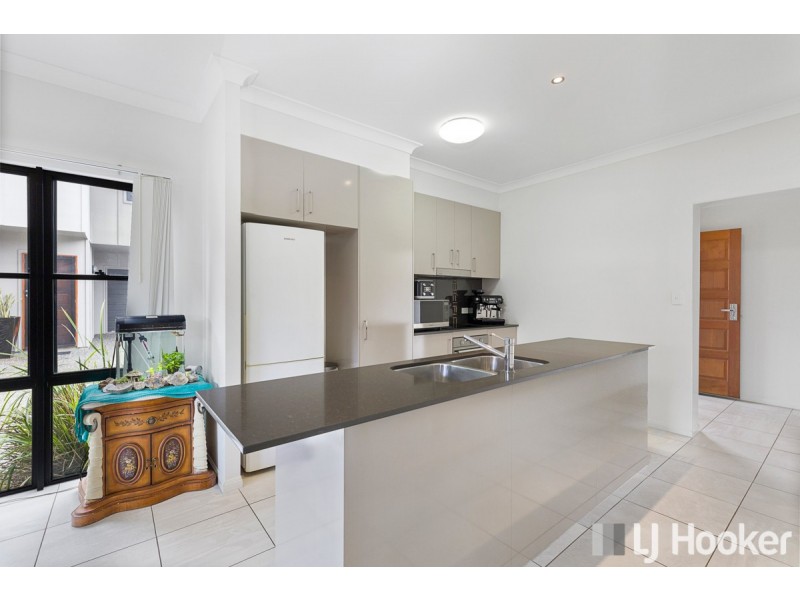 2/9 Homer Street, Cleveland QLD 4163