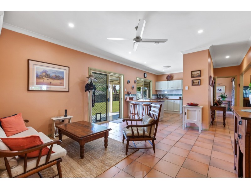 17 Flamingo Crescent, Thornlands QLD 4164