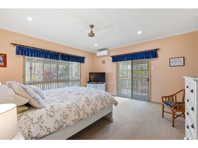 17 Flamingo Crescent, Thornlands QLD 4164