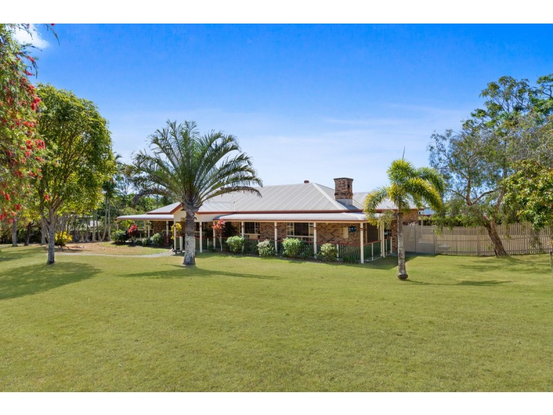 17 Flamingo Crescent, Thornlands QLD 4164