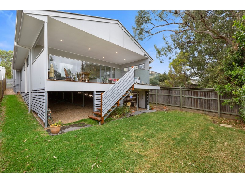 23a Magnetic Place, Redland Bay QLD 4165